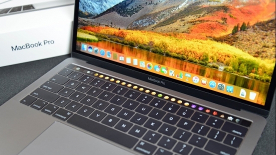 Bảng giá MacBook Pro mới nhất ngày 12/1/2023: "Sale" to đón Tết
