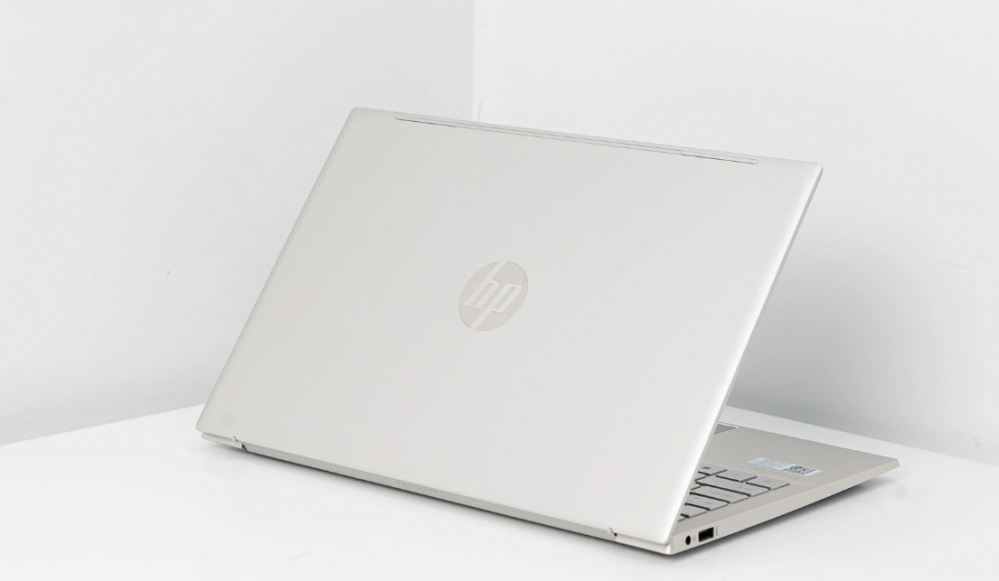 Trải nghiệm laptop HP mỏng nhẹ, hiện đại nhưng ẩn chức hiệu năng ấn tượng cùng giá "shock"
