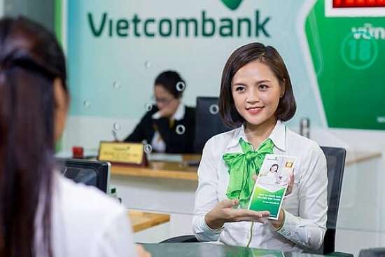 Vietcombank chuẩn bị phát hành 2,77 tỷ cổ phiếu VCB, trở thành quán quân vốn điều lệ ngân hàng