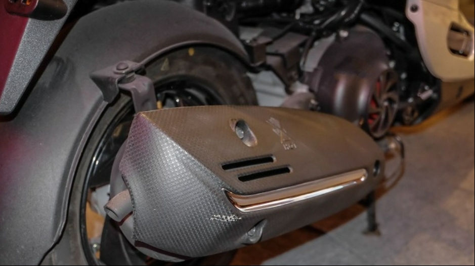 Mẫu xe máy tay ga được lấy cảm hứng từ "Vespa" có giá bán khiến Honda Vision "nể phục"