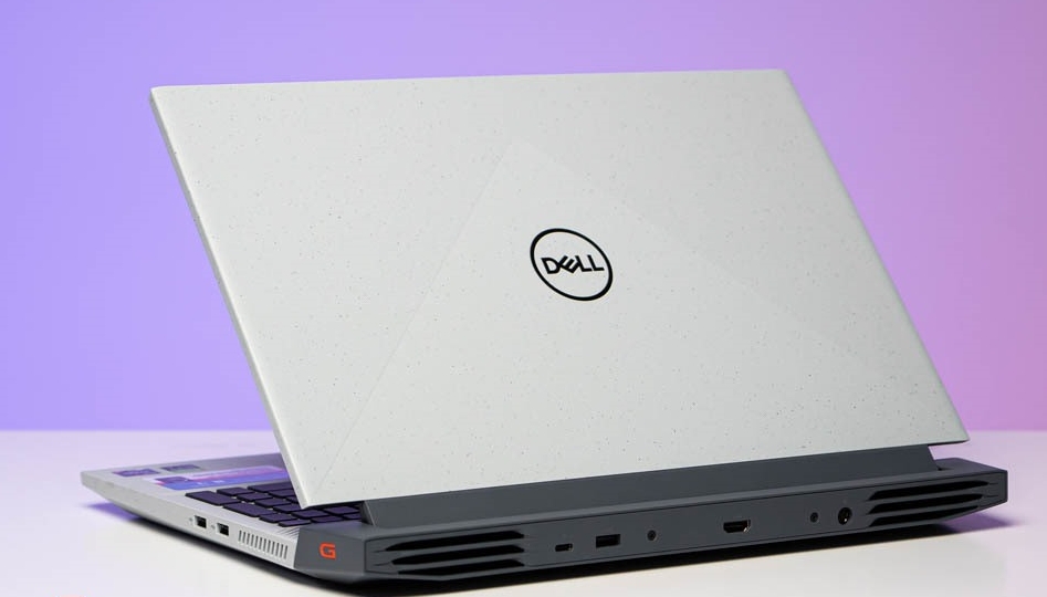 Dell Gaming G15 5515: Laptop gaming giá rẻ đầy ấn tượng
