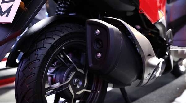 "Đối thủ tiềm năng" của xe máy Honda Vision lộ diện: Giá bán khiến Wave Alpha "nể phục"