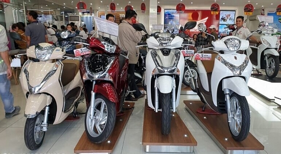 Bảng giá xe máy tay ga Honda mới nhất tháng 2/2023: Bình ổn giá là chuyện khó tìm!