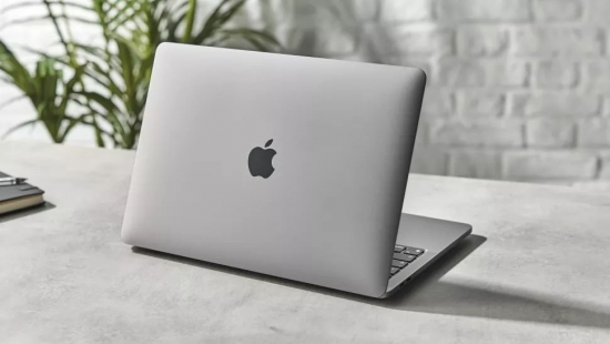 Bất ngờ với chiếc MacBook cao cấp nhà "Táo khuyết" giảm giá cực sốc: "Món quà" dành cho iFan