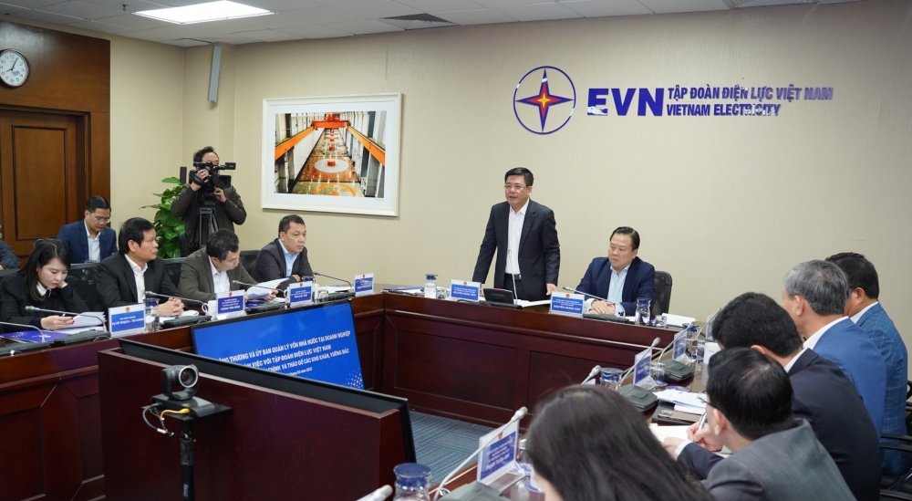 Bộ trưởng Bộ Công Thương Nguyễn Hồng Diên và Chủ tịch Uỷ ban quản lý vốn nhà nước tại doanh nghiệp Nguyễn Hoàng Anh đã đồng chủ trì buổi làm việc 