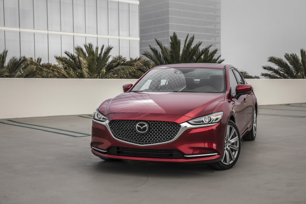 xe ô tô Mazda6 