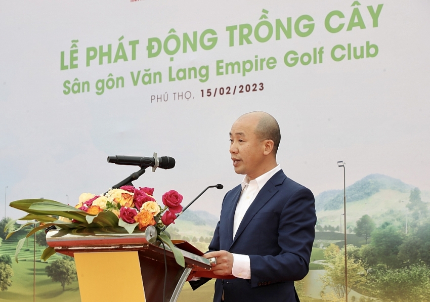 Ông Nhữ Văn Hoan, Tổng Giám đốc Vùng Trung du và miền núi phía Bắc của T&T Group, kiêm Tổng Giám đốc Công ty T&T Golf phát biểu tại Lễ phát động