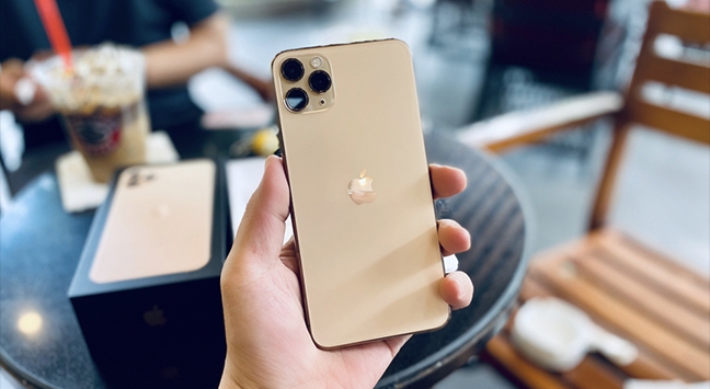 Giá iPhone 11 Pro Max mới nhất ngày 27/1: “Khai Xuân” giảm hơn nửa giá, quá "ấm lòng" các fan
