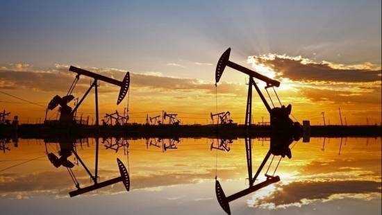 Giá xăng dầu hôm nay 17/2/2023: Kỳ vọng tín hiệu tích cực phiên cuối tuần