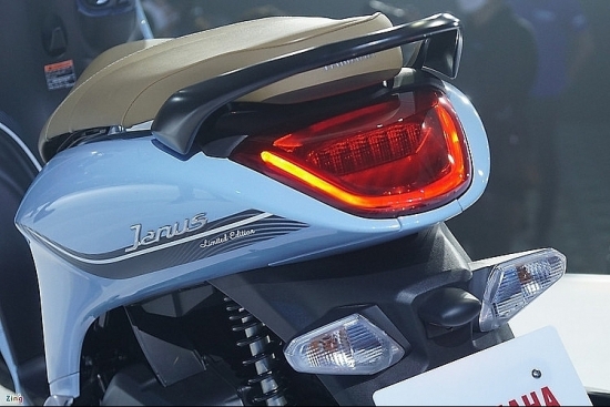 Giá xe máy Yamaha Janus mới nhất cuối tháng 2/2023: "Khó" cho Honda Vision