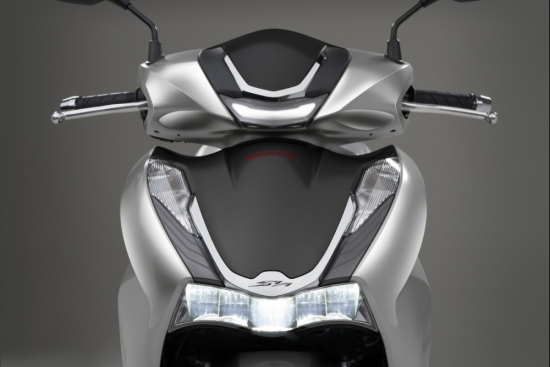 Giá xe máy Honda SH 350i mới nhất tháng 3/2023: "Trượt giá" không phanh, lên đời thật dễ dàng!