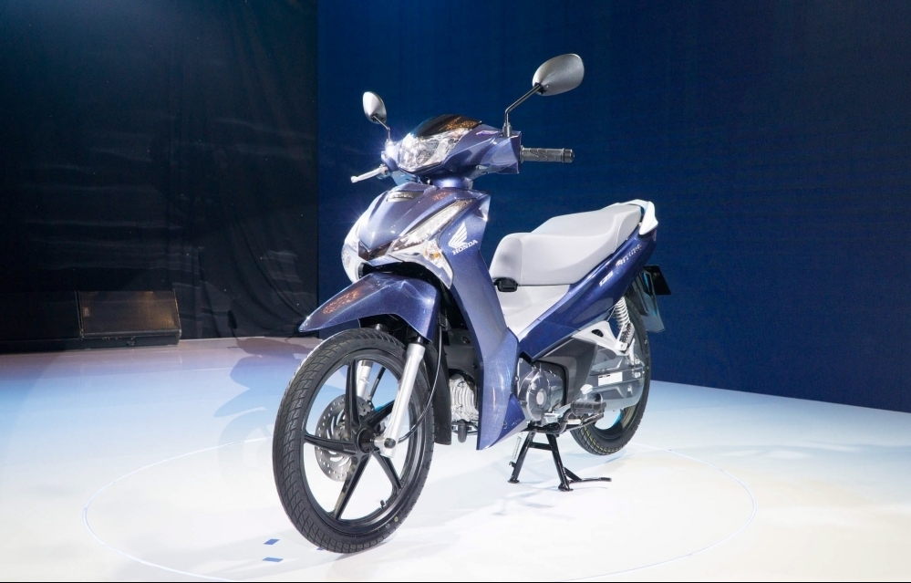 Giá xe máy Honda Future mới nhất tháng 3/2023: Mức "ăn" xăng không đối thủ!