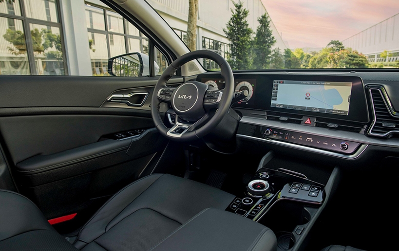 Kia Sportage 2023: Chiếc SUV hạng C mạnh mẽ, tiện nghi và an toàn vượt trội