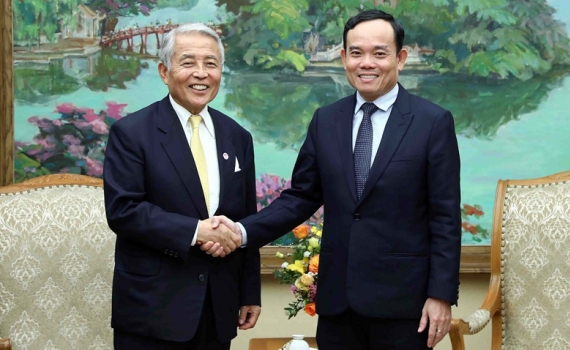 Phó Thủ tướng Chính phủ Trần Lưu Quang tiếp Đoàn giao lưu thúc đẩy kinh tế Kyushu (Nhật Bản) do Chủ tịch danh dự Aso Yutaka làm trưởng đoàn thăm, làm việc tại Việt Nam.