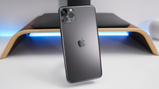 Giá iPhone 11 Pro mới nhất ngày 11/3: Xứng danh cực phẩm với giá thành "êm ru"
