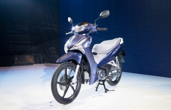 Giá xe máy Honda Future bỗng "hạ nhiệt": Chỉ 28 triệu "rước" ngay "đồ hiệu"