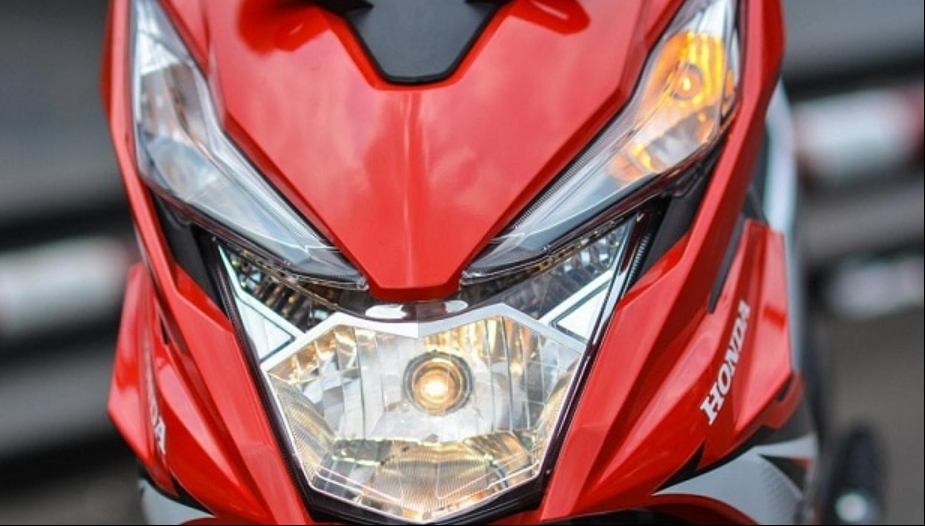 Mẫu xe máy "Made in Indo" chỉ "ăn" 1,6L xăng/100km: Giá bán "cân đẹp" Honda Vision