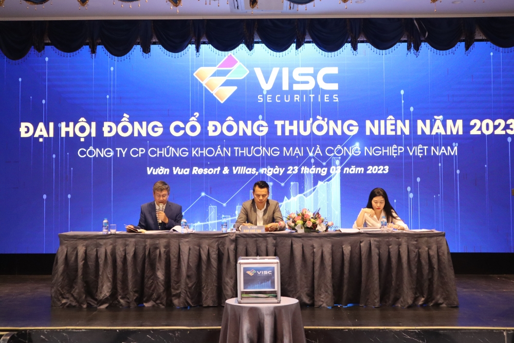 Chứng khoán VICS (VIG) tổ chức thành công Đại hội đồng cổ đông thường niên năm 2023