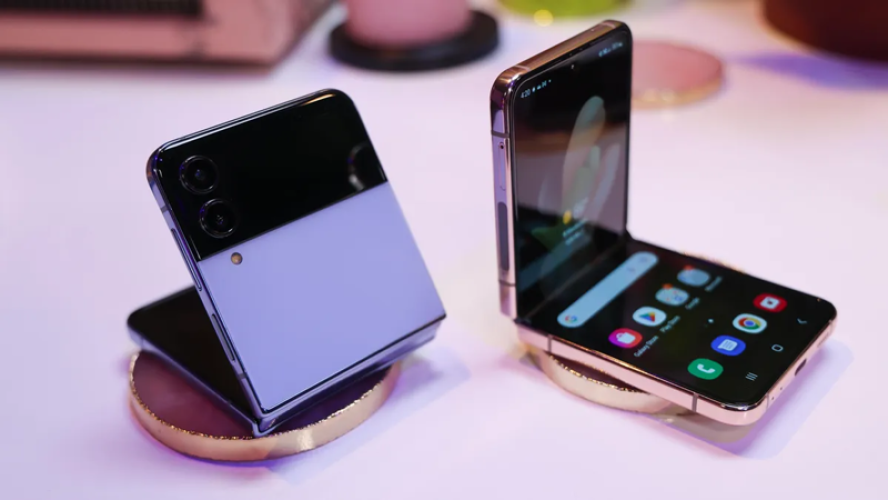 Samsung Galaxy Z Flip 4 khiến người dùng "xiêu lòng": Đã đẹp nay còn rẻ