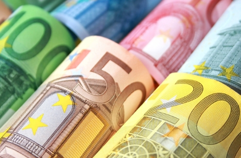 Tỷ giá euro hôm nay 24/3/2023: Giảm mạnh tại hầu hết ngân hàng