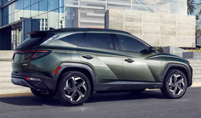 Hyundai Tucson 2023: "Chắc chân" Top SUV cỡ C bán chạy nhất thị trường đầu năm