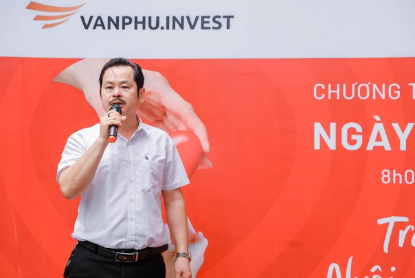 Ông Nguyễn Huy Hoàng – Chủ tịch Công đoàn Văn Phú - Invest phát biểu 