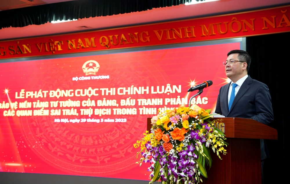 Bộ trưởng Bộ Công thương Nguyễn Hồng Diên phát biểu tại lễ phát động cuộc thi