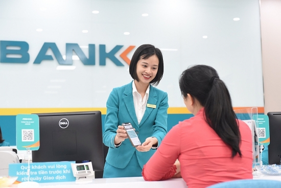 Lãnh đạo ABBank hoàn tất mua vào 100.000 cổ phiếu ABB