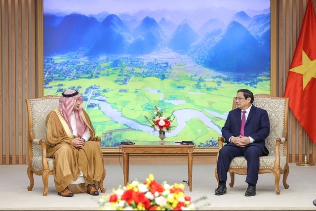 Thủ tướng: Việt Nam tạo điều kiện thuận lợi cho các quỹ đầu tư, tập đoàn của Saudi Arabia