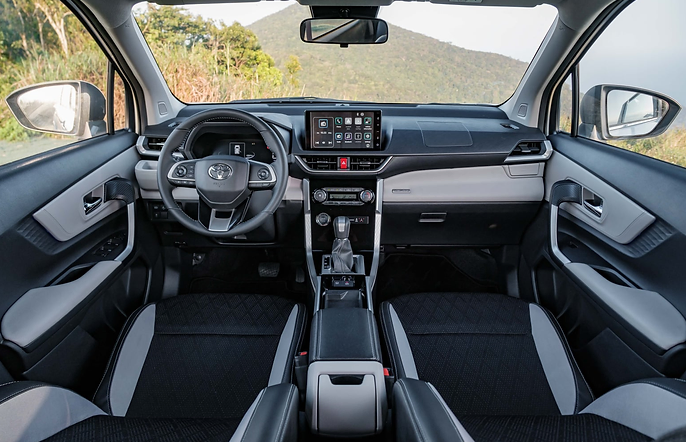 Giá xe Toyota Veloz Cross mới nhất tháng 4: Ưu đãi kép, giá cực rẻ, quyết “soán ngôi” Xpander