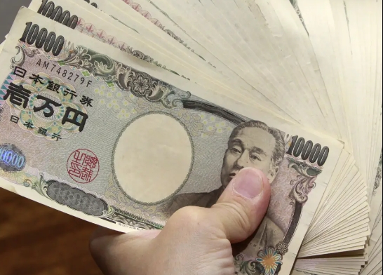 Tỷ giá yen Nhật hôm nay 1/4/2023: Tăng giảm không đồng nhất