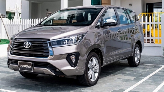 Giá xe Toyota Innova mới nhất tháng 4/2023: Giá "mềm", quyết lấy lại vị thế trước Xpander