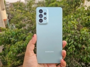 Samsung Galaxy A73 5G “rớt giá” thê thảm: Siêu phẩm bỗng hóa bình dân