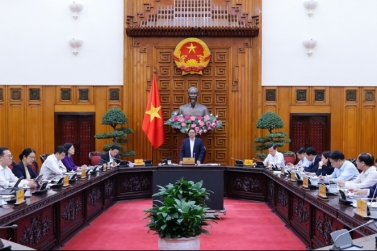 Thủ tướng Phạm Minh Chính chủ trì họp bàn giải pháp giảm lãi suất cho vay, trái phiếu doanh nghiệp