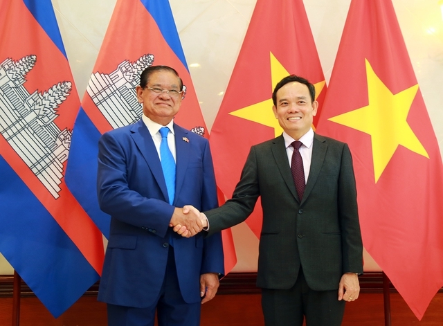 Tại Hội nghị, Việt Nam và Campuchia nhất trí tiếp tục đầu tư phát triển hiệu quả hệ thống cửa khẩu biên giới đất liền giữa hai nước - Ảnh: VGP
