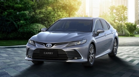 Giá xe Toyota Camry cuối tháng 4/2023: Giá hấp dẫn cho "vua sedan"