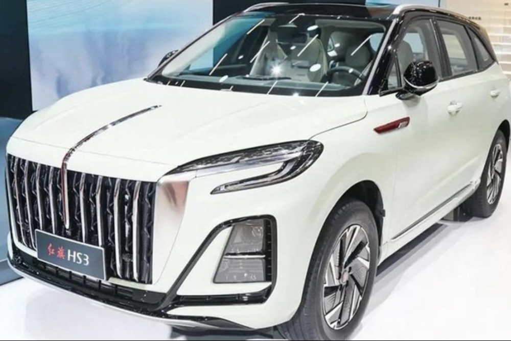 Hồng Kỳ HS3 2023 ra mắt gây “sốt”: Thiết kế “mê hoặc” khách Việt, trang bị vượt Honda CR-V
