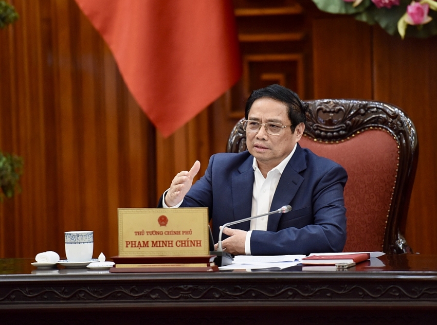 Thủ tướng Phạm Minh Chính yêu cầu các bộ, ngành, địa phương quyết liệt thực hiện các giải pháp để tháo gỡ các khó khăn, vướng mắc, thúc đẩy sản xuất, xuất khẩu lâm sản và thuỷ sản. (ẢNh: VGP)