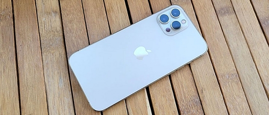Giá iPhone 12 Pro Max mới nhất đầu tháng 5: Siêu phẩm điện thoại đáng mua nhất hiện nay
