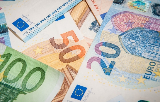 Tỷ giá euro hôm nay 8/5/2023: Euro tăng giảm không đồng nhất đầu tuần