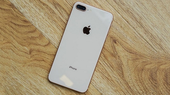 Giá iPhone 8 mới nhất ngày 10/5: Vẫn là siêu phẩm "rẻ mà ngon" nhất nhà Táo