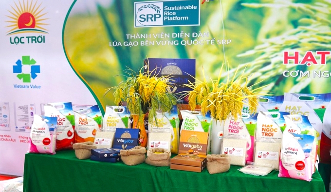 Nghịch lý doanh nghiệp gạo Việt: Mùa màng 'bội thu', xuất khẩu vượt 1,5 tỷ USD trong 4 tháng, lợi nhuận vẫn 'đổ đèo'