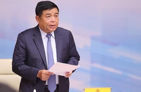 Bộ trưởng Nguyễn Chí Dũng: Doanh nghiệp 'cạn' dòng tiền, phải bán rẻ tài sản cho người nước ngoài