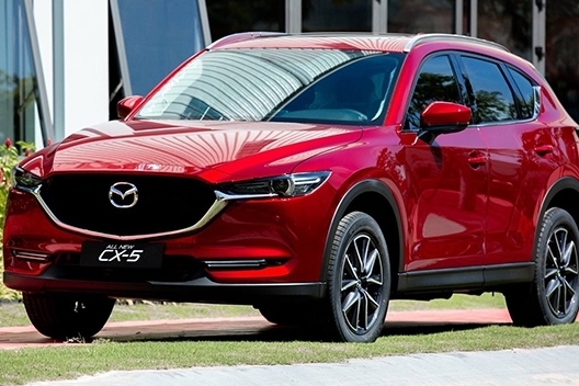 Mazda CX-5 trượt giá “về đáy”, khách Việt “mừng thầm” vì quá rẻ