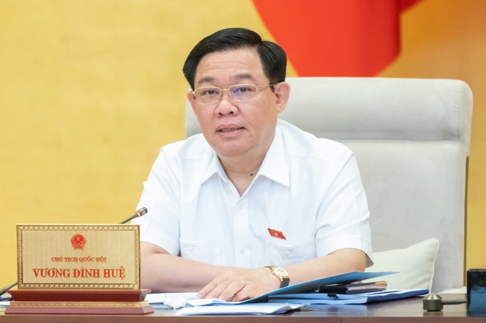 Chủ tịch Quốc hội Vương Đình Huệ cho ý kiến về dự thảo Nghị quyết về giảm thuế giá trị gia tăng. (Ảnh: quochoi.vn)