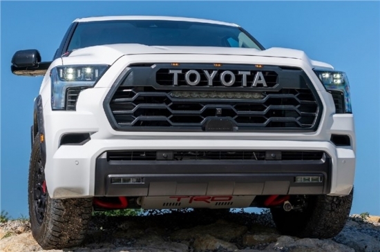 "Lộ" thiết kế thực của Toyota Fortuner 2024: Diện mạo nam tính, thể thao hơn