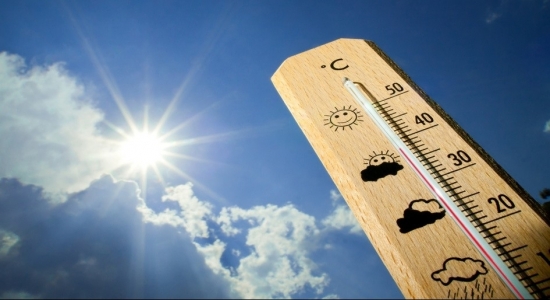 Những nguy hại khi để xe máy ngoài trời dưới nắng gắt hơn 40 độ C