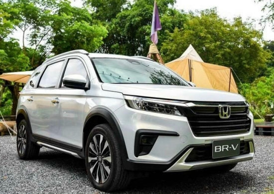 Honda BR-V phiên bản mới chuẩn bị mở bán tại Việt Nam: Liệu có đấu lại Toyota Veloz Cross?