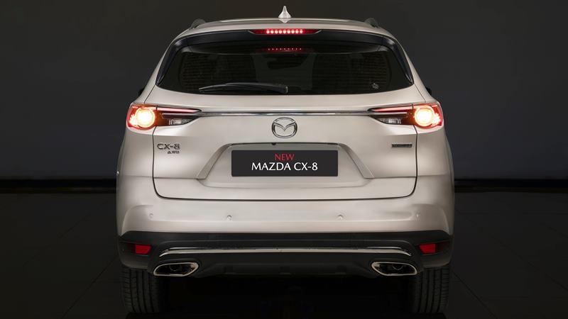 Mazda CX-8 bán với giá “thanh lý” rẻ chưa từng có, làm “lu mờ” Ford Everest và Toyota Fortuner