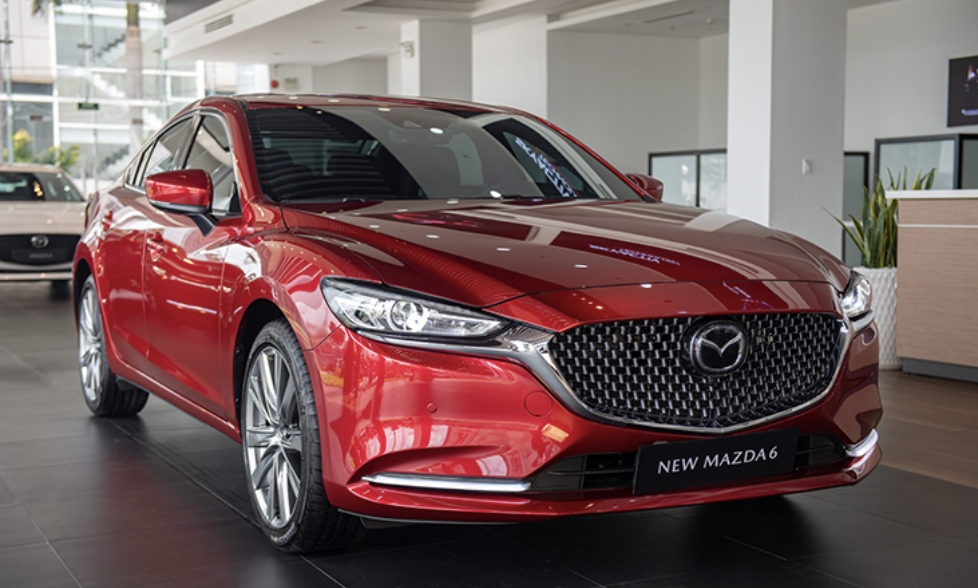 Mazda6 bất ngờ “rớt giá” kỷ lục cuối tháng 5: Sở hữu “xế sang” giờ quá dễ